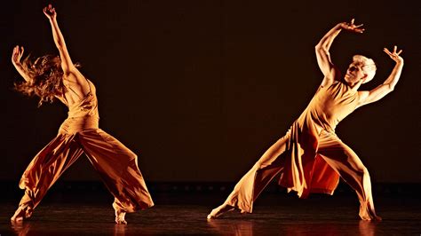 what is technique in dance and how does it impact the expression of emotion?